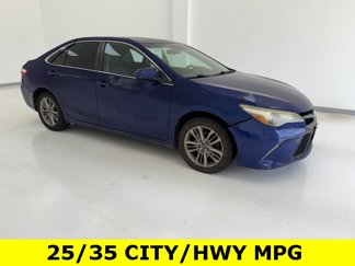 Used 2016 Toyota Camry XLE image 1