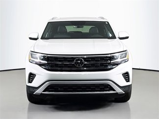 Used 2020 Volkswagen Atlas Cross Sport SE w/ Panoramic Sunroof Package video 2