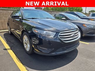 Used 2017 Ford Taurus SEL image 1