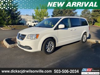 Used 2016 Dodge Grand Caravan SXT w/ Rear Park Assist Package image 1