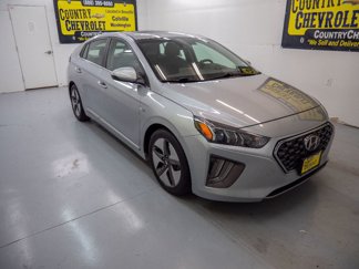 Used 2020 Hyundai Ioniq SEL image 1
