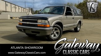 Used 2002 Chevrolet S10 Pickup LS w/ LS Preferred Equipment Group image 1