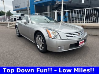 Used 2004 Cadillac XLR image 1