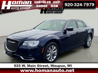 Used 2017 Chrysler 300 Limited image 1