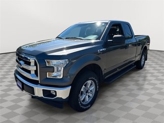 Used 2017 Ford F150 XLT image 1