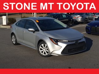 Certified 2022 Toyota Corolla LE image 1