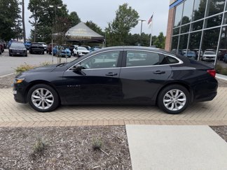 Used 2023 Chevrolet Malibu LT image 1