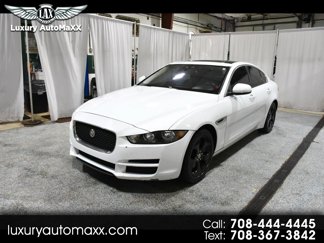 Used 2017 Jaguar XE image 1