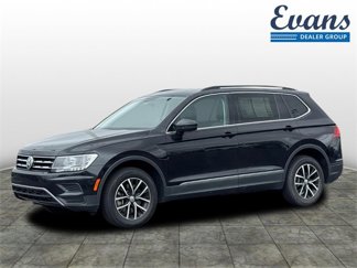 Used 2021 Volkswagen Tiguan SE image 1
