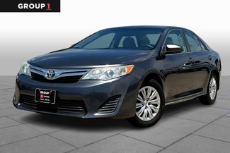 Used 2013 Toyota Camry LE image 1