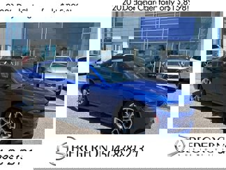 Used 2020 Dodge Charger SXT w/ Plus Group image 1