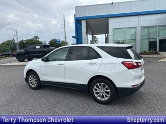 Used 2019 Chevrolet Equinox LS w/ LS Convenience Package image 1