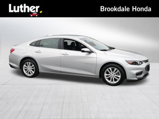 Used 2017 Chevrolet Malibu LT image 1