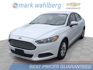 Used 2016 Ford Fusion S image 1