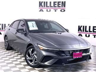 Used 2025 Hyundai Elantra Sport image 1