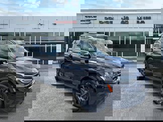 Used 2022 Volkswagen Tiguan SE video 1