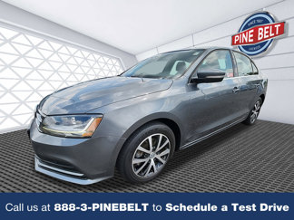 Used 2017 Volkswagen Jetta SE image 1