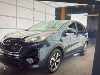 Used 2022 Kia Sportage LX image 1