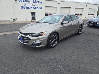 Used 2022 Chevrolet Malibu LT image 1
