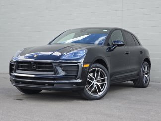 Used 2023 Porsche Macan image 1
