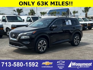 Used 2021 Nissan Rogue SV image 1