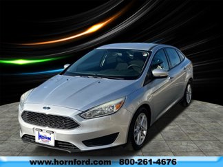 Used 2017 Ford Focus SE image 1