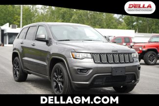 Used 2019 Jeep Grand Cherokee Altitude image 1