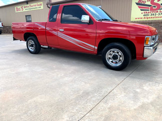 Used 1993 Nissan Pickup 2WD King Cab image 1