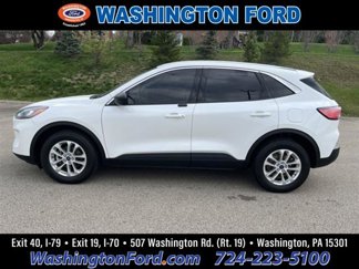 Used 2022 Ford Escape SE w/ Cold Weather Package image 1