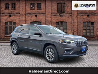 Used 2019 Jeep Cherokee Latitude Plus image 1