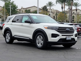 Used 2022 Ford Explorer XLT image 1