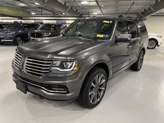 Used 2016 Lincoln Navigator Reserve image 1