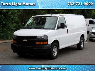 Used 2018 Chevrolet Express 3500 image 1