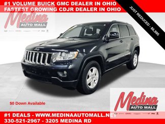 Used 2011 Jeep Grand Cherokee Laredo image 1