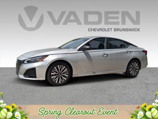 Used 2024 Nissan Altima 2.5 SV image 1