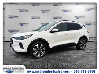 Used 2024 Ford Escape Platinum image 1