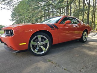 Used 2009 Dodge Challenger R/T image 1