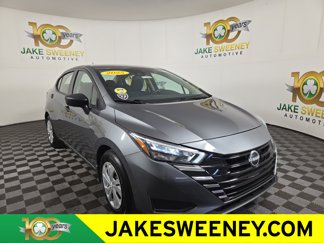 Used 2025 Nissan Versa S w/ Trunk Package image 1