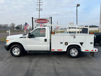 Used 2013 Ford F250 XL image 1