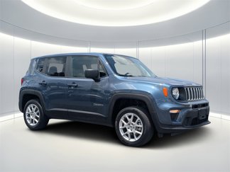 Used 2023 Jeep Renegade Latitude image 1