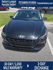 Used 2022 Hyundai Elantra SEL image 1