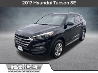 Used 2017 Hyundai Tucson SE image 1