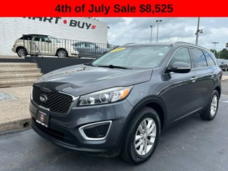 Used 2017 Kia Sorento LX image 1