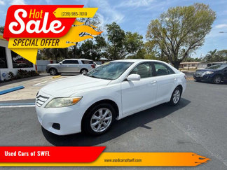 Used 2011 Toyota Camry LE image 1