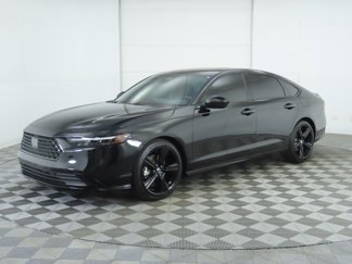 Used 2023 Honda Accord Sport image 1
