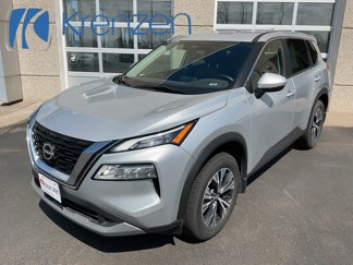 Used 2022 Nissan Rogue SV image 1