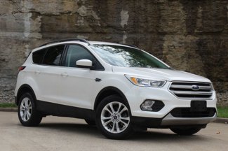 Used 2018 Ford Escape SE w/ SE Sync 3 Package image 1