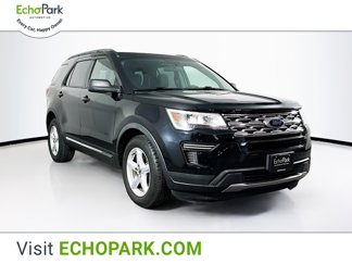 Used 2018 Ford Explorer XLT image 1