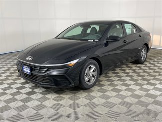 New 2025 Hyundai Elantra SE w/ Cargo Package image 1