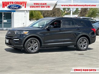 Certified 2022 Ford Explorer XLT w/ Equipment Group 202A image 1